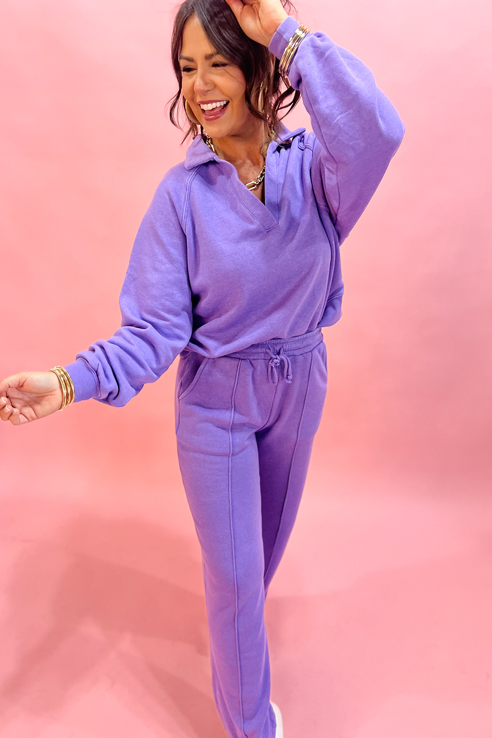 Sachet Pink Solid Color Collared Pullover and Central Seam Pants Set